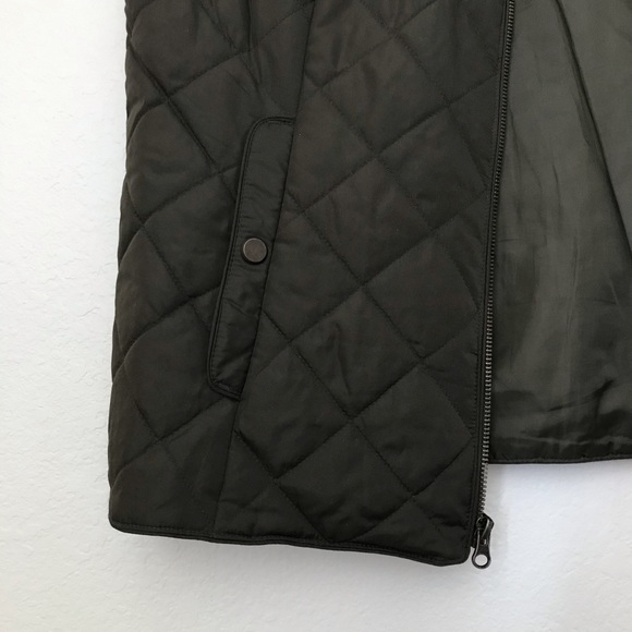 Olive Gap Vest - Picture 6 of 6